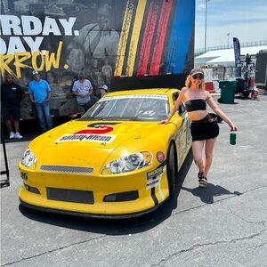 Black mini skirt with pockets and belt